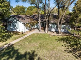 667 N Oak Forest Ln, Derby, KS 67037
