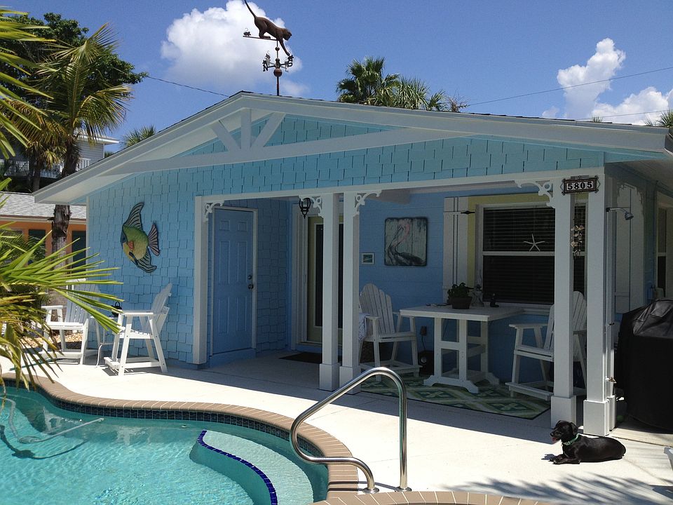 Pool front home