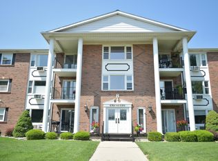 7530 Boulder Bluff Dr APT 46, Jenison, MI 49428