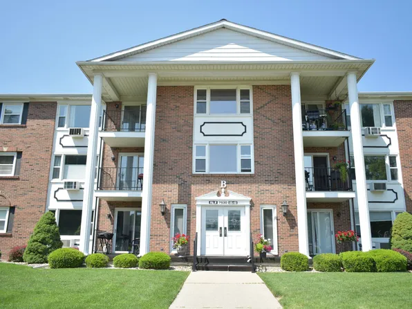 7530 Boulder Bluff Dr APT 46, Jenison, MI 49428
