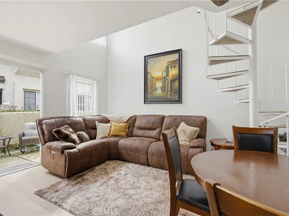 26152 Sanz APT B, Mission Viejo, CA 92691