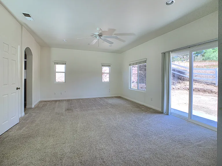 10183 1/2 Hawley Rd — Photo 16