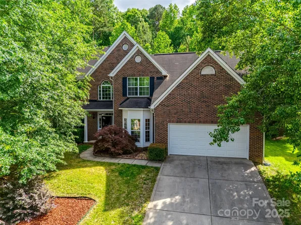 12719 Vantage Point Ln, Huntersville, NC 28078