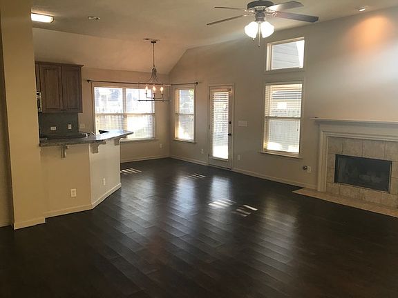 5th image of 9712 Silver Bell Ct
