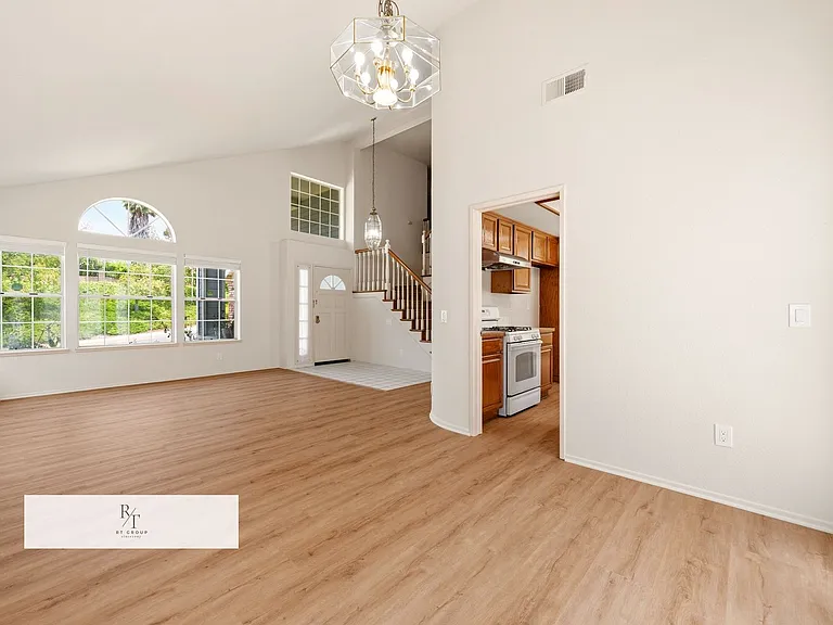 20926 Brookline Dr — Photo 6