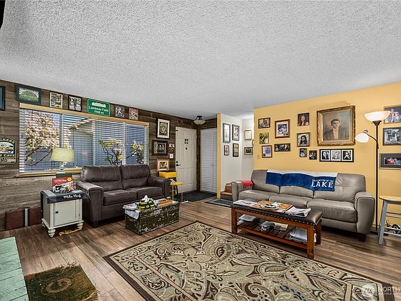 5th image of 5959 S 12th Street #137