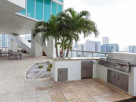 4th image of 888 Biscayne Blvd APT 2401