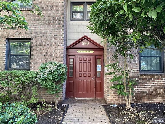 2nd image of 550 North Ave APT K