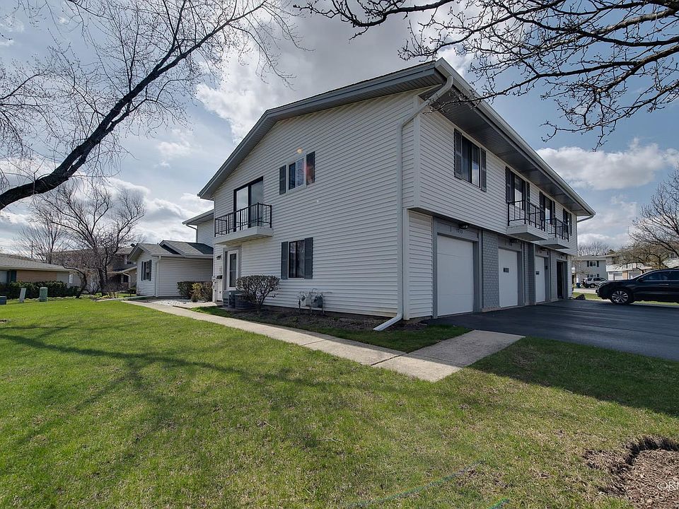 1st image of 1030 Sagamore Dr