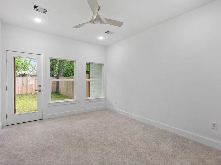 8109 Hamlet St #A — Photo 13