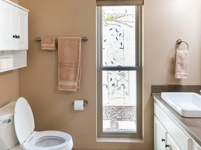 Ample light in bathroom