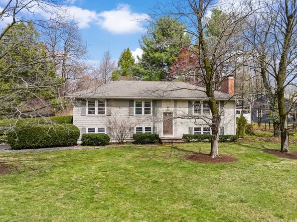 95 Westford St, Chelmsford, MA 01824