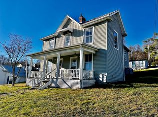 241 E Chilhowie St, Marion, VA 24354