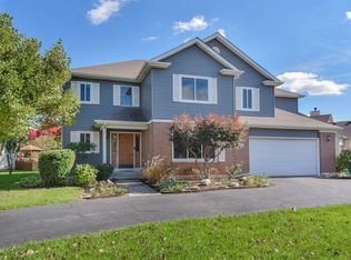 501 Prairieview Pkwy, Hampshire, IL 60140