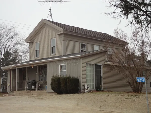 W11299 Rose Eld Rd, Rosendale, WI 54974
