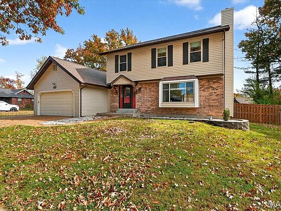 2nd image of 7102 Honey Ln