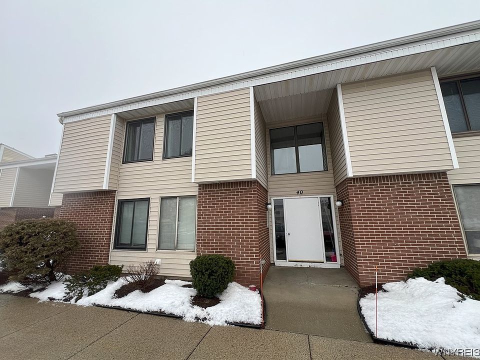 1st image of 40 Beehunter Ct #D