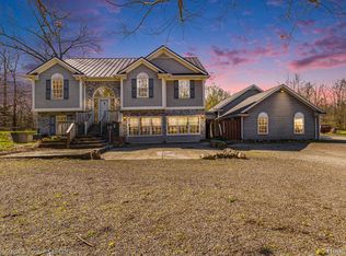 12190 Ray Rd, Ortonville, MI 48462