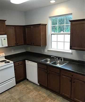 5th image of 13544 Calloway Glen Dr