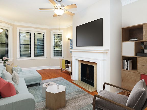 4th image of 710 W Wellington Ave APT 1