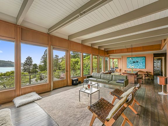 5th image of 285 Bay View Ave