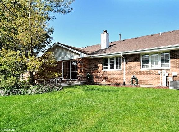 2nd image of 1437 Joyce Dr