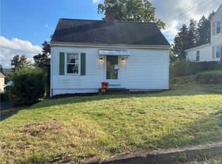 65 Deerfield Ave, Middletown, CT 06457