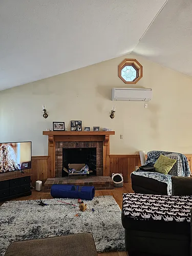 144 Baker St #1R Photo 1