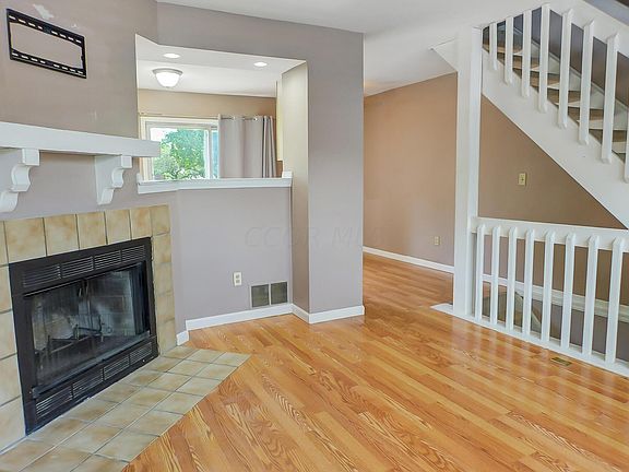 4th image of 7844 Barkwood Dr #16E