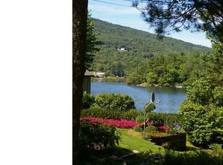 310 Hosmer Pond Rd, Camden, ME 04843