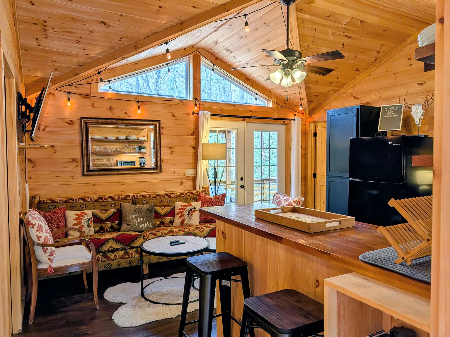 2 bed, 651 sqft, $3,000 — Photo 4