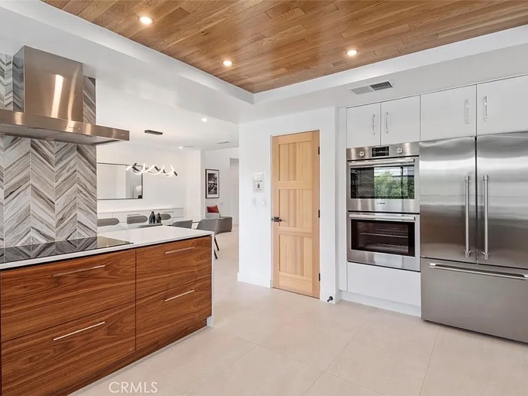 2040 S Chico Dr — Photo 10