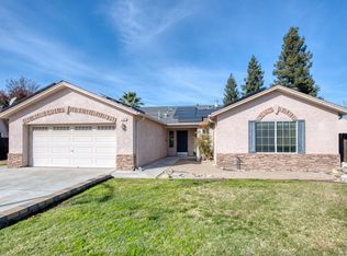 5562 W Hammond Ave, Fresno, CA 93722