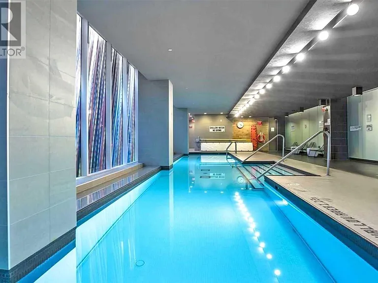85 Queens Wharf Rd #8 — Photo 16