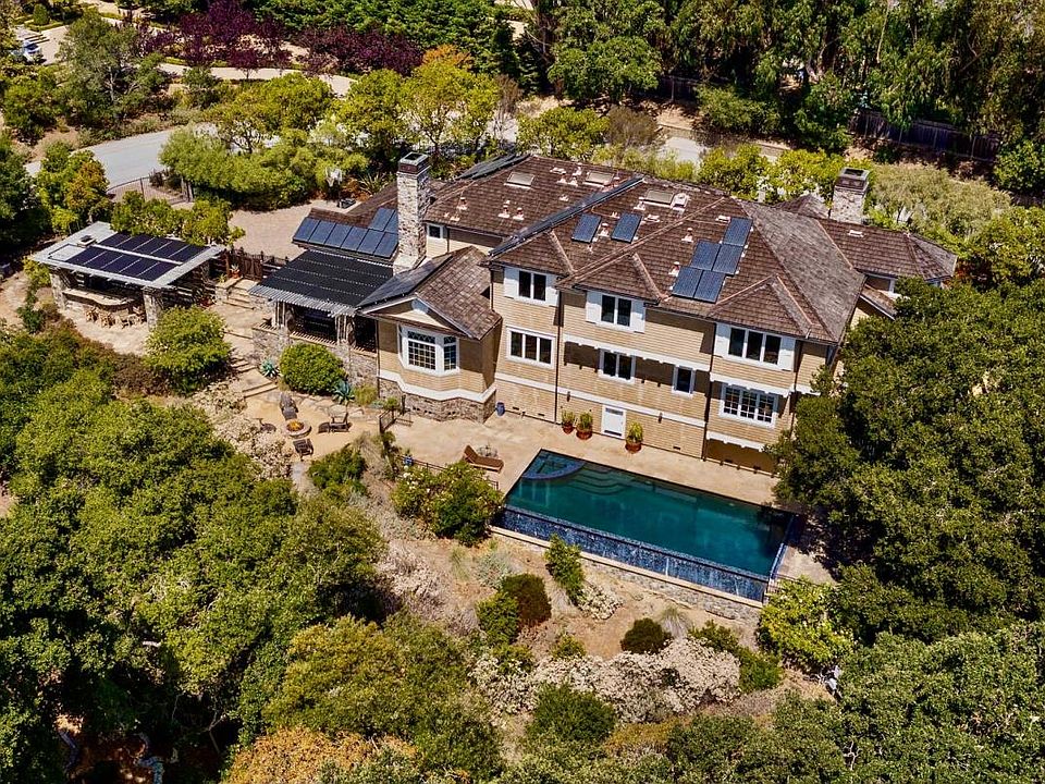 1st image of 3 Mountain Wood Ln