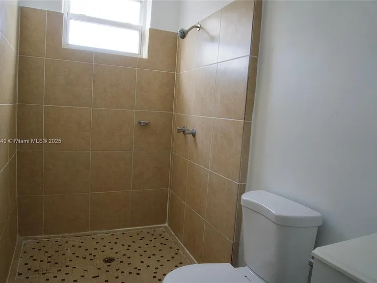500 SW 6th Ct #104 — Photo 12