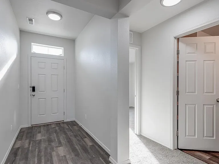 8338 E Big Muddy Dr — Photo 2