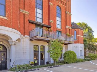 1 Pius St SUITE D4, Pittsburgh, PA 15203