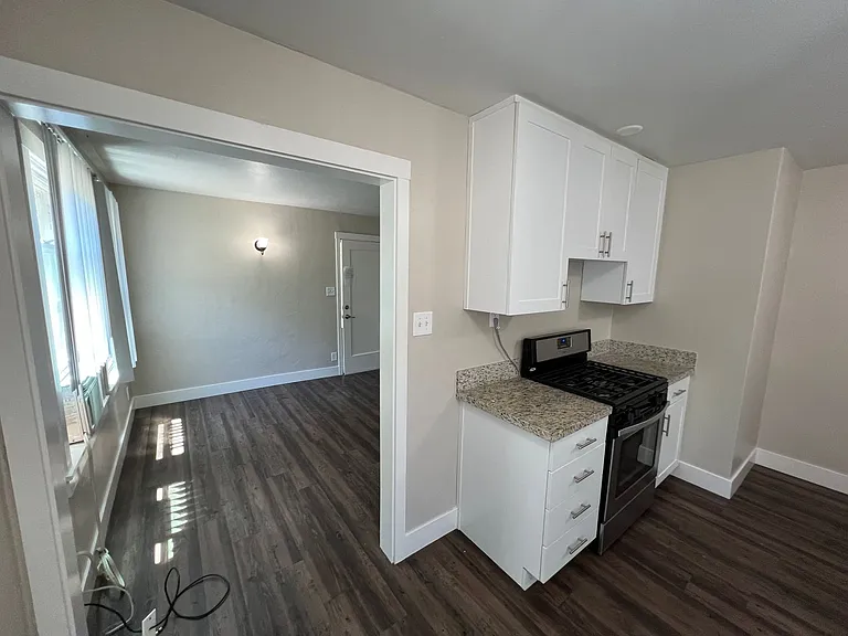 1808 P St — Photo 19