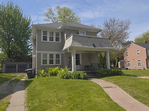 1919 Christie St Photo 1
