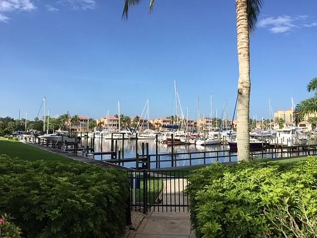 2060 Matecumbe Key Rd #2105 — Photo 7