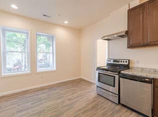 434 Shepherd St NW FLOOR 2, Washington, DC 20011