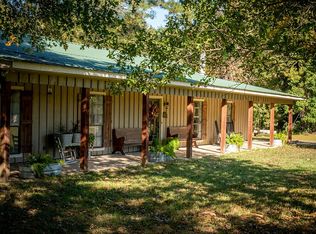 220 Layfield Rd, Coushatta, LA 71019