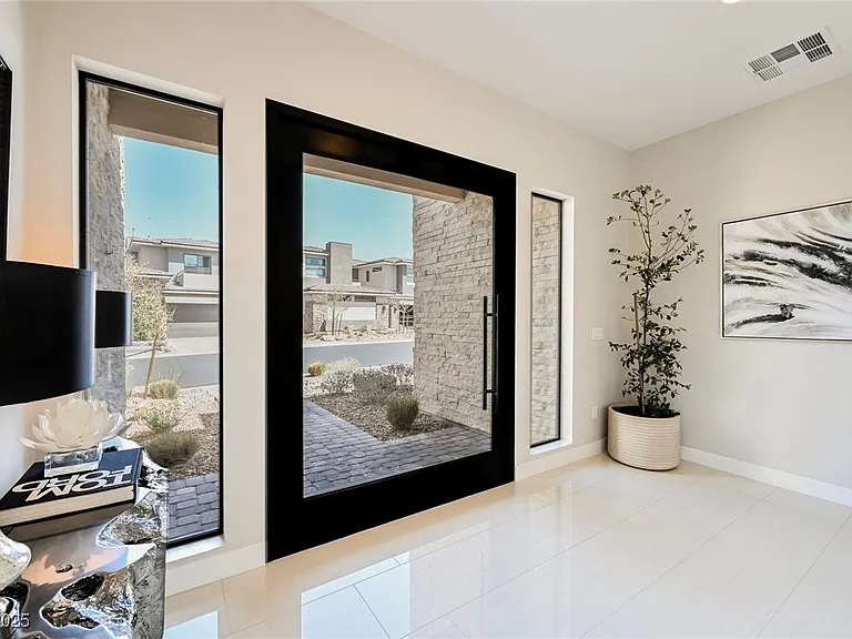 19 Garden Rain Dr — Photo 17