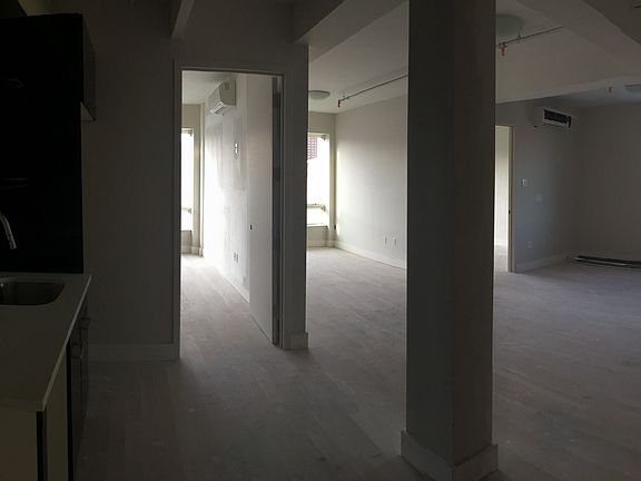 3rd image of 880 Dekalb Ave #3rd