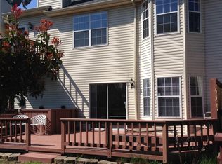 1344 Lake Dr, Newport News, VA 23602