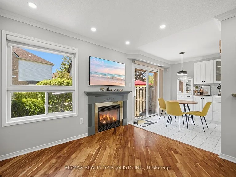 5230 Glen Erin Dr #119 — Photo 16