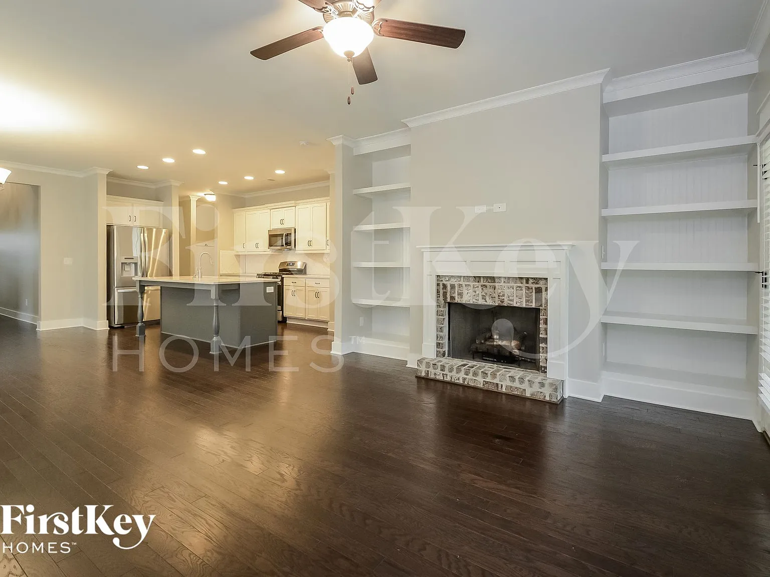 4 bed, 2.5 bath, 2142 sqft, $2,810 — Photo 4