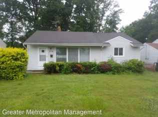 254 Greenvale Dr, South Euclid, OH 44121