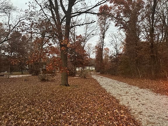 4th image of 1298 E State Road 10